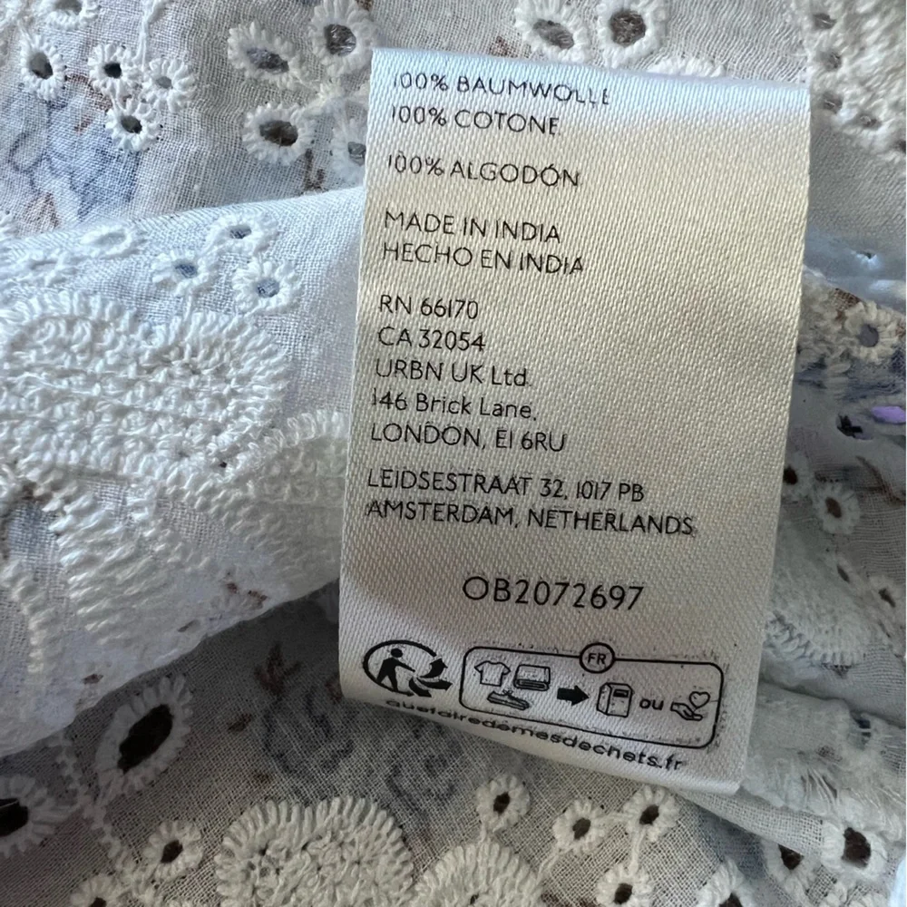 NWT By Anthropologie Puff-Sleeve Eyelet Top size LP Ivory Blue Floral Print Boho